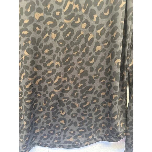 Ann Taylor Long Sleeve Square Neck Animal Print Women Blouse Size Med - Picture 2 of 8